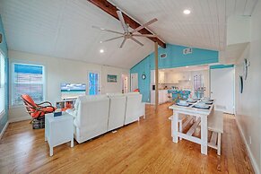 Port A Cottage by Avantstay Private Patio Deck Designed for Groups