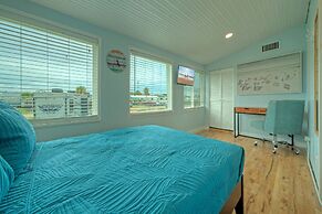 Port A Cottage by Avantstay Private Patio Deck Designed for Groups