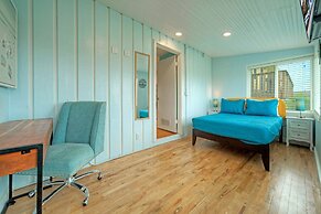 Port A Cottage by Avantstay Private Patio Deck Designed for Groups