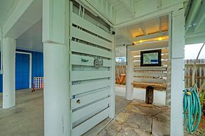 Port A Cottage by Avantstay Private Patio Deck Designed for Groups