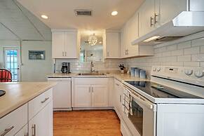 Port A Cottage by Avantstay Private Patio Deck Designed for Groups