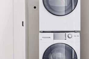 The Magnolia 4 by Avantstay Germantown Balcony