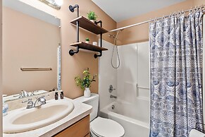 The Great Escape by Avantstay Game Room Hot Tub