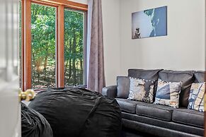 The Great Escape by Avantstay Game Room Hot Tub