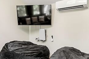 The Great Escape by Avantstay Game Room Hot Tub