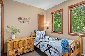 The Great Escape by Avantstay Game Room Hot Tub