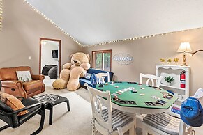 The Great Escape by Avantstay Game Room Hot Tub