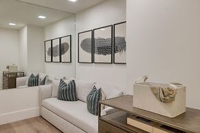 Silver Strike by Avantstay Direct Slope Access Hot Tub Views