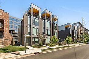 The Grove 9 by Avantstay 1 Block From Music Row