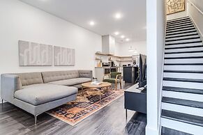 The Grove 9 by Avantstay 1 Block From Music Row