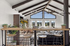 Paso Vista Bella by Avantstay Luxe Group Escape w Wine Country Views