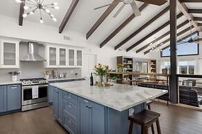 Paso Vista Bella by Avantstay Luxe Group Escape w Wine Country Views