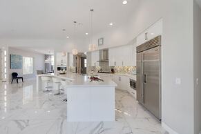 Villa Valentina by Avantstay Pool Hot Tub Views Luxury Design