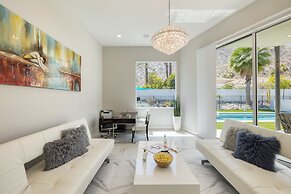 Villa Valentina by Avantstay Pool Hot Tub Views Luxury Design