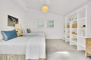 16 29th Avenue Isle of Palms Group Retreat