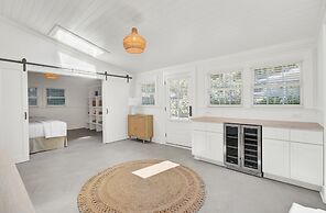 16 29th Avenue Isle of Palms Group Retreat