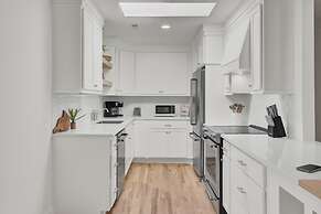 16 29th Avenue Isle of Palms Group Retreat