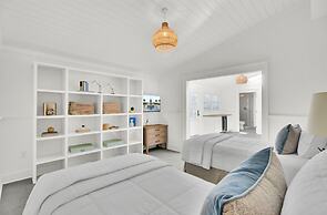 16 29th Avenue Isle of Palms Group Retreat