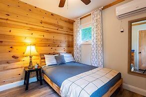 Sasa by Avantstay Deck Fire Pit Near Lake