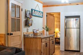 Sasa by Avantstay Deck Fire Pit Near Lake