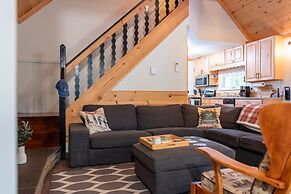 Sasa by Avantstay Deck Fire Pit Near Lake