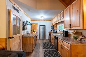 Sasa by Avantstay Deck Fire Pit Near Lake