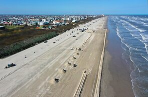 Carpe Beach Bum by Avantstay 3 Blocks to Beach Balcony Pool