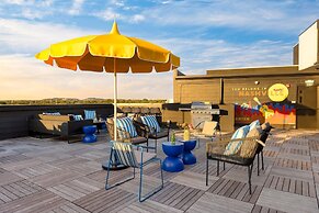 The Carter 304 by Avantstay 1BR Balcony