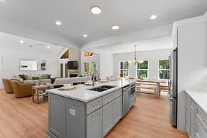 Hideaway Cove Private Dock Firepit New Build