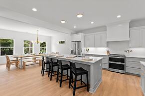 Hideaway Cove Private Dock Firepit New Build