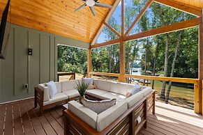 Hideaway Cove Private Dock Firepit New Build