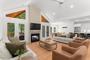 Hideaway Cove Private Dock Firepit New Build