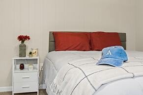 Tomhickon by Avantstay Walk to Lake Firepit Deck