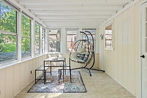 Tomhickon by Avantstay Walk to Lake Firepit Deck