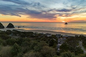 Royal Canoe by Avantstay Walk to the Shore Private Yard