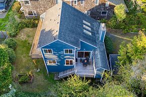 Royal Canoe by Avantstay Walk to the Shore Private Yard