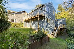 Royal Canoe by Avantstay Walk to the Shore Private Yard