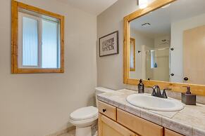 Royal Canoe by Avantstay Walk to the Shore Private Yard