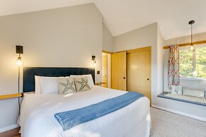 Royal Canoe by Avantstay Walk to the Shore Private Yard