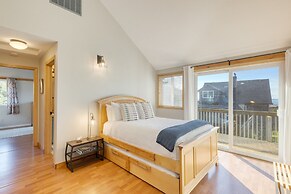 Royal Canoe by Avantstay Walk to the Shore Private Yard