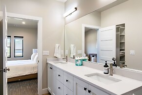 Jordanelle by Avantstay Next to the Reservoir