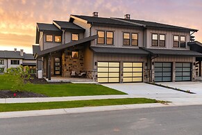 Jordanelle by Avantstay Next to the Reservoir