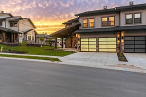 Jordanelle by Avantstay Next to the Reservoir