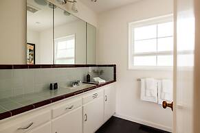 Marquee By Avantstay Modern Stylish Estate w Pool Entertainers Courtya