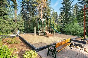 Village Studio by Avantstay Minutes to Lifts