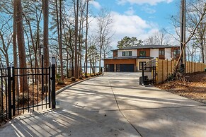 Paradise Peninsula by Avantstay Waterfront Private Beach Hot Tub View