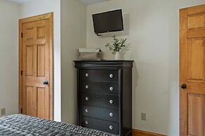 Otter Banks by Avantstay Sleeps 18 Hot Tub Views Game Room