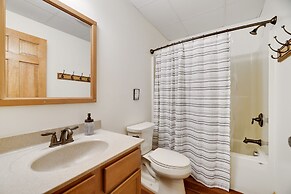 Otter Banks by Avantstay Sleeps 18 Hot Tub Views Game Room