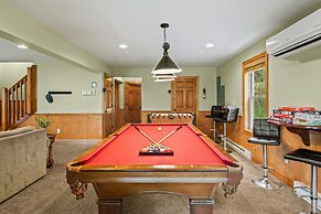 Otter Banks by Avantstay Sleeps 18 Hot Tub Views Game Room