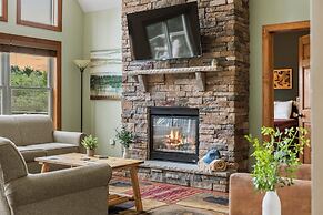 Otter Banks by Avantstay Sleeps 18 Hot Tub Views Game Room